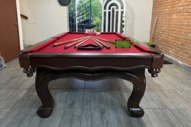 Black Zwan madera  Cedro